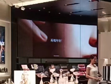 潍坊拼接屏案例-迪奥中国化妆品,商场拼接屏
